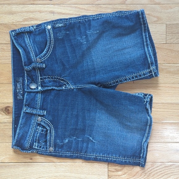 Silver Jeans Suki Jean Shorts - Picture 1 of 10